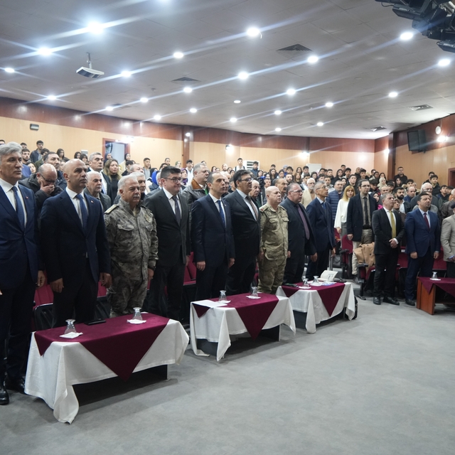 Iğdır'da Hocalı Katliamı'nda hayatını kaybedenler anıldı