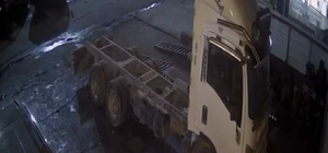 Manisa’da otomobil hırsızlığı kamerada