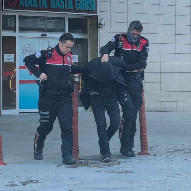 Bursa'da polisin 'dur' ihtarından kaçan şüpheli takip sonucu yakalandı
