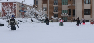 Erzincan’da eğitime kar engeli! Okullar 1 gün daha tatil