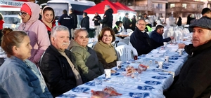 Başkan Gençay: "Sofralarımız paylaştıkça güzelleşiyor"