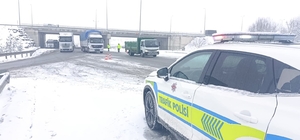 Kayseri - Malatya yolu ulaşıma kapandı