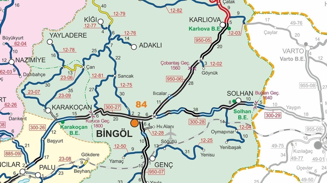 Bingöl-Erzurum karayolu tır trafiğine kapandı