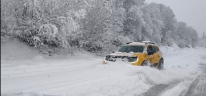 Artvin'in Şavşat ilçesinde eğitime kar engeli