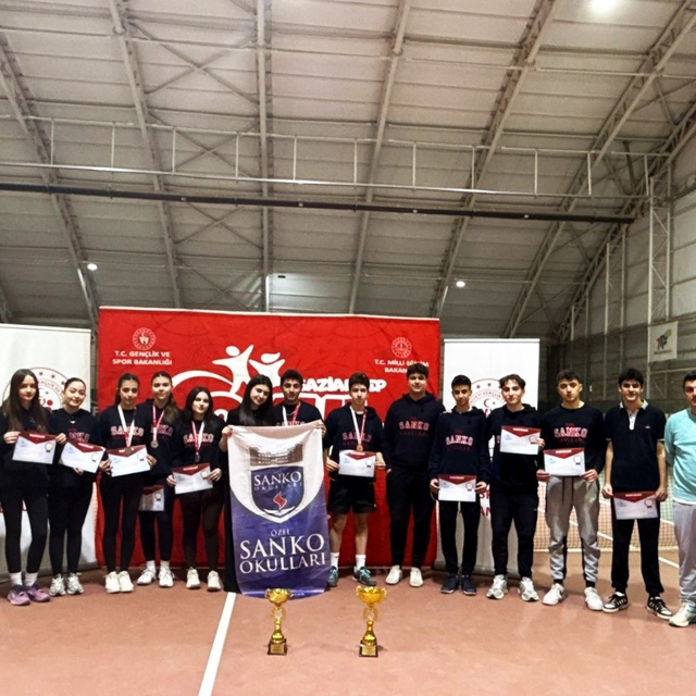 SANKO Okulları'nın tenis başarısı