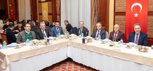 Rektör Akpolat, TÖTM personeliyle iftar yemeğinde bir araya geldi