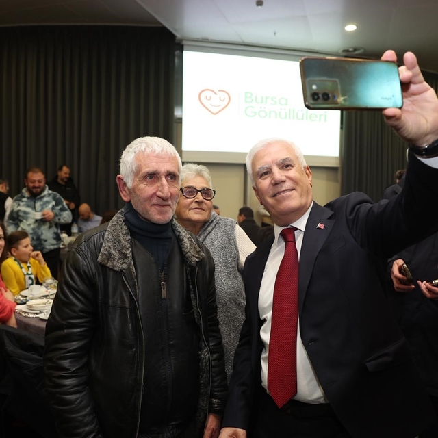 Başkan Bozbey, Bursa gönüllüleri ile buluştu