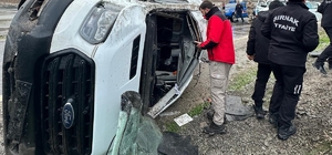 Şırnak'ta işçileri taşıyan minibüs devrildi: 9 yaralı