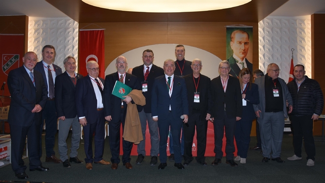 Karşıyaka'da divanda Mehmet Yaya dönemi