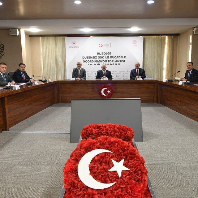 Bilecik Valisi Sözer, düzensiz göçle mücadele toplantısına katıldı