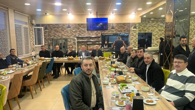Tavşanlı'da 'Dereboyu' muhtarlarıyla iftar sofrasında tarım mesaisi
