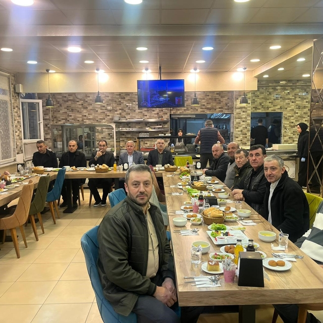 Tavşanlı'da 'Dereboyu' muhtarlarıyla iftar sofrasında tarım mesaisi
