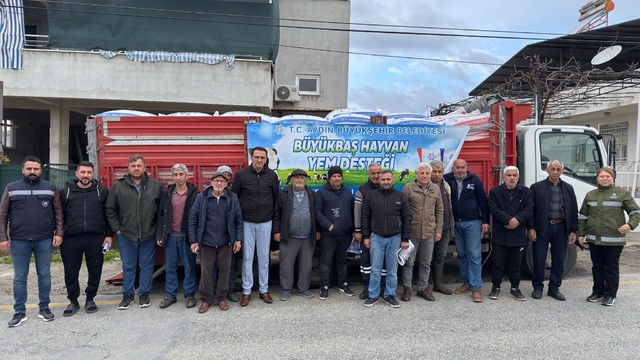 Başkan Çerçioğlu'nun küçük üreticilere yem destekleri devam ediyor