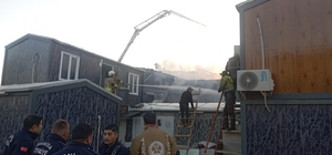 İşçi konteynerinde çıkan yangın kontrol altına alındı