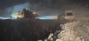 Siirt'te kar yağışı nedeniyle 117 köy yolu ulaşıma kapandı