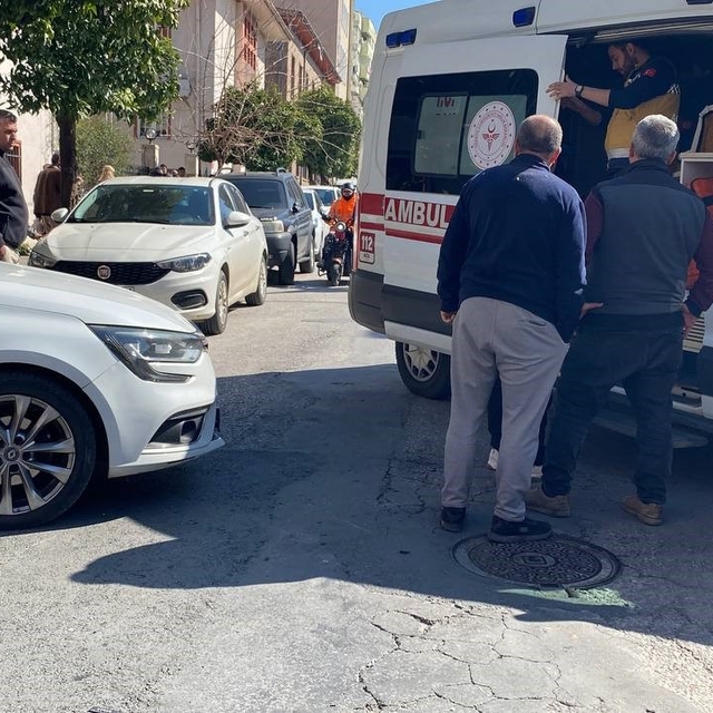 Aynı yerde 15 dakika ara ile kaza oldu, vatandaşlar duruma tepki gösterdi