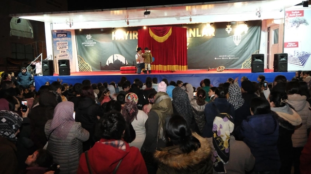 Buharkent'te vatandaşlar Büyükşehir Belediyesi'nin Ramazan etkinlikleri ile buluştu