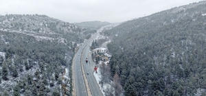 Çorum'da kar yağışı etkili oluyor