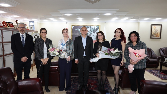 Kırıkkale'de "Güçlü Kadın, Sağlıklı Şehir" konferansı düzenlendi