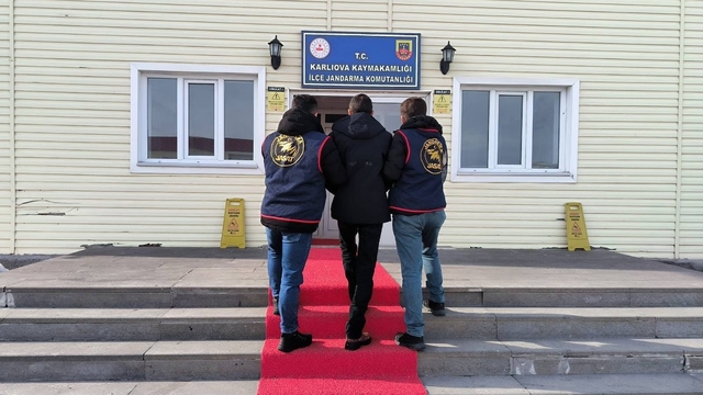 Bingöl'de aranan 10 şahıs yakalandı