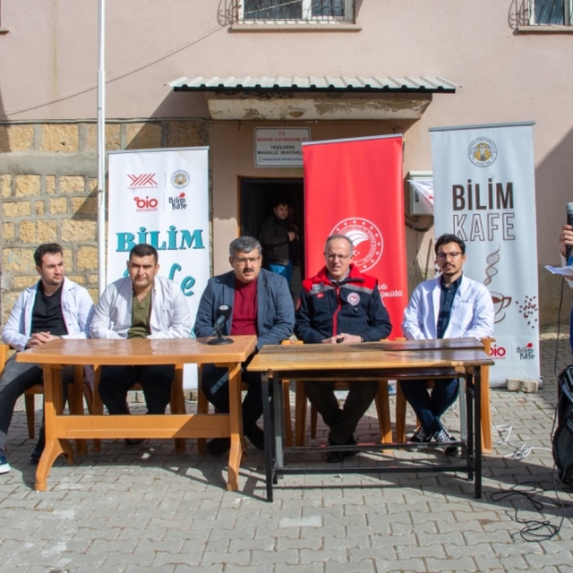 Kampüsten Mahalleye İyilik Sağlık Hareketi Yeşildere'de