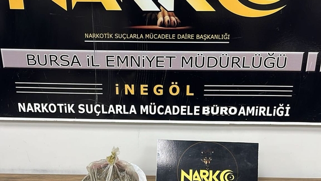 Takip sonucu yakalandılar; üzerlerinden uyuşturucu çıktı