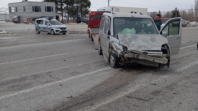 Malatya'da trafik kazası: 2 yaralı
