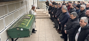 Bartın'da denizde ölü bulunan genç, memleketi Karabük'te son yolculuğuna uğurlandı