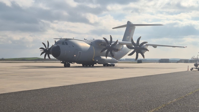 NATO tatbikatından dönen Mehmetçik Çorlu'da törenle karşılandı