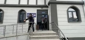 İki motosiklet çarpıştı, 1 kişi hayatını kaybetti: Kaçan sürücü yakalandı