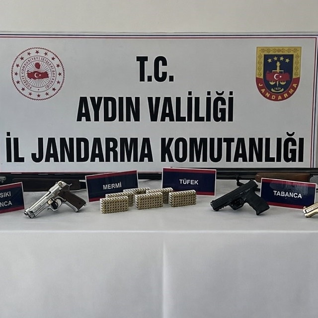 Didim'de ruhsatsız silah operasyonu