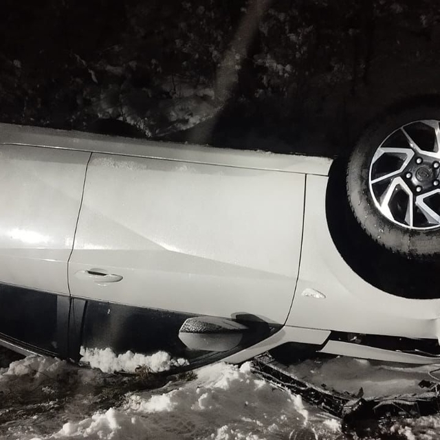 Samsun'da otomobilin devrilmesi sonucu 4 kişi yaralandı