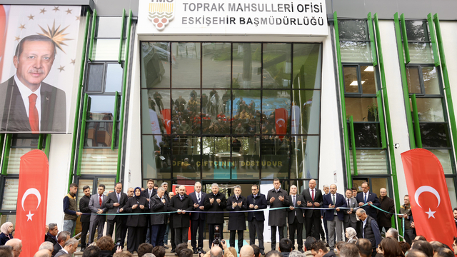 Bakan Yumaklı, Eskişehir'de (2)