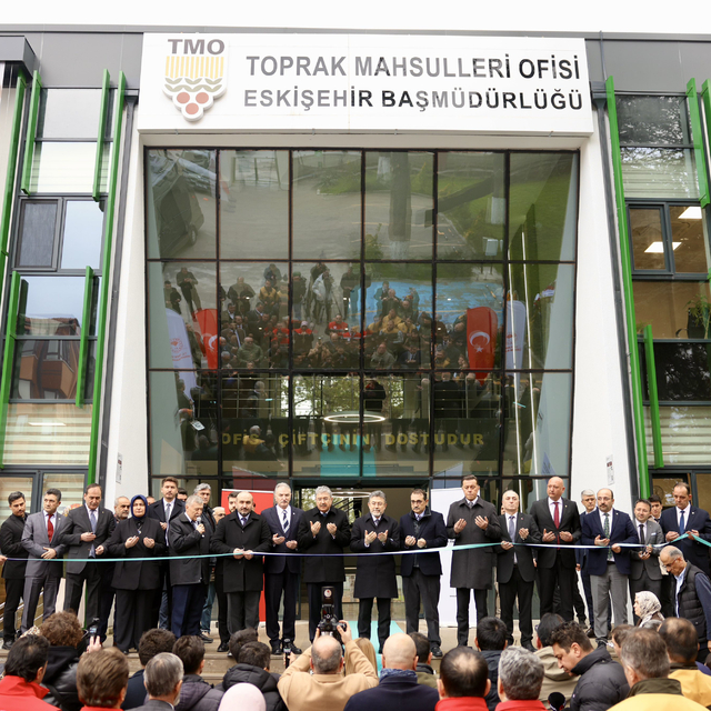 Bakan Yumaklı, Eskişehir'de (2)