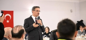 Vali Baruş, polis evinde iftar programında emniyet mensupları ile bir araya geldi