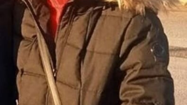 Sigara içtiği için tartıştığı eşini iş yerinde 13 bıçak darbesiyle ağır yaraladı