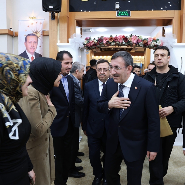 Cumhurbaşkanı Yardımcısı Yılmaz: "Sami Er Başkanımız büyük projelere cesare...