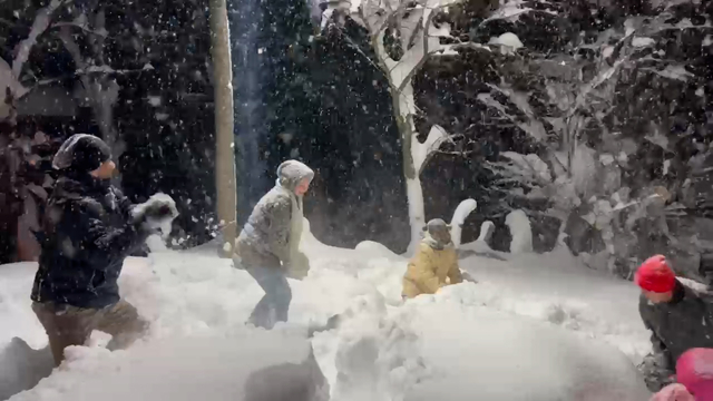 Ordu'da çocukların kar keyfi