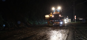 Ordu'da sağanak sonrası heyelanlar meydana geldi Perşembe ilçesinin 10 noktasında heyelanlar yaşandı, ekipler müdahale etti