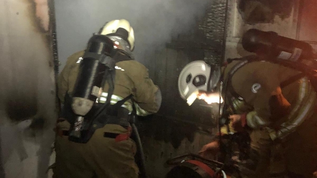 İskenderun'da ev yangını büyümeden söndürüldü