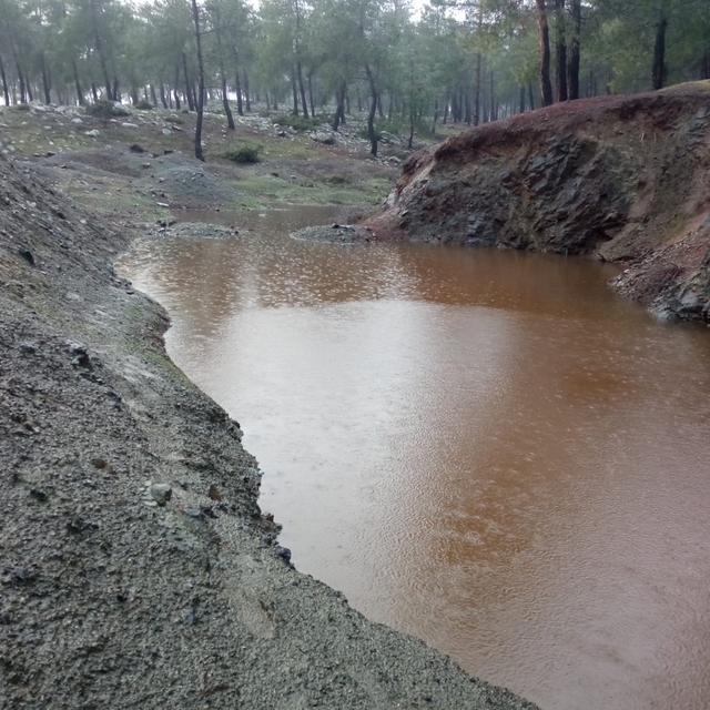 Cüneyt'e mezar olan çukur kapatıldı