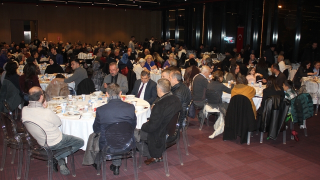 Çerkeslerden birlik ve beraberlik iftarı