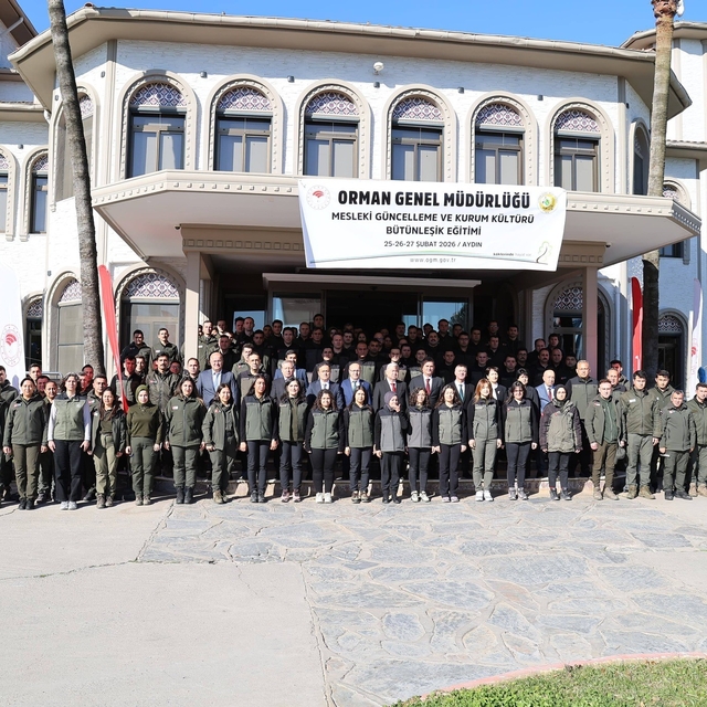 Orman ekiplerinin mesleki eğitim toplantısının ikincisi Aydın'da yapıldı