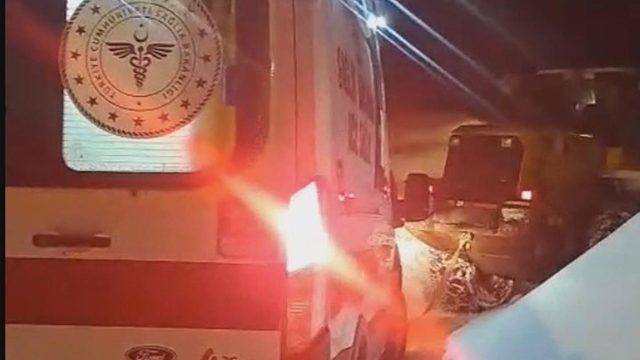 Yolu kapalı köyde rahatsızlanan hamile kadın için seferberlik