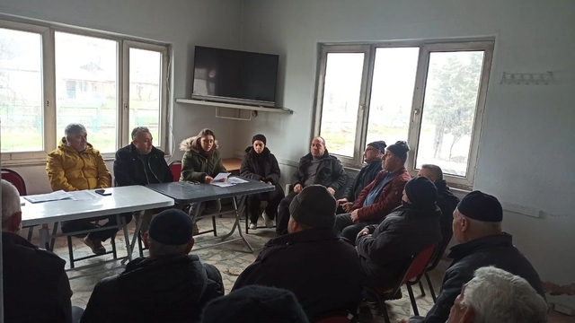 Bilecik'te çiftçiler tarımsal eğitimle bilgilendirildi