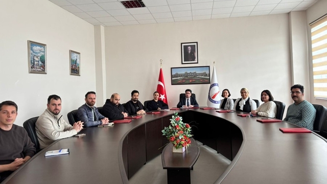 Emet MYO'da bahar dönemi akademik kurul toplantısı yapıldı