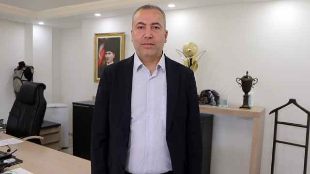 FIFA'nın 45 puan sildiği Adana Demirspor'da yeni başkan Ertan Zeybek, kurtuluş mücadelesine başladı