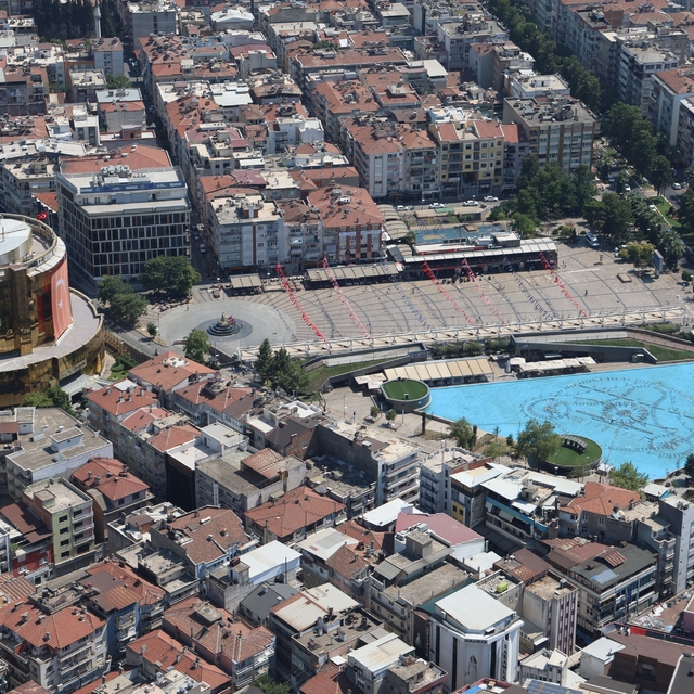 Aydın'da bir yılda 12 bin daireye yapı ruhsatı verildi