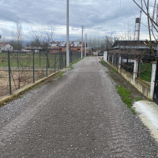 Düzce'de köy yollarında iyileştirmeler sürüyor