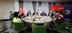 Vali Masatlı, polis teşkilatıyla iftar sofrasında bir araya geldi